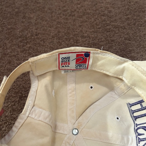 VINTAGE Huskies Hat University of Washington - Picture 3 of 3